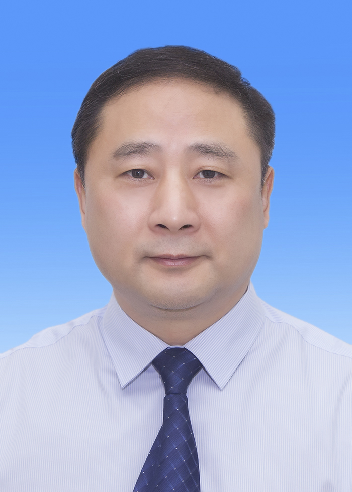 党委委员、副院长：鄢华